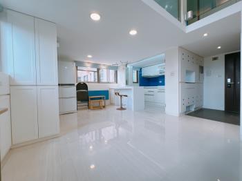 雙敦化雅極地中海風美宅