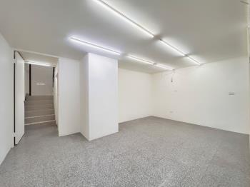 低總價稀有邊間店面