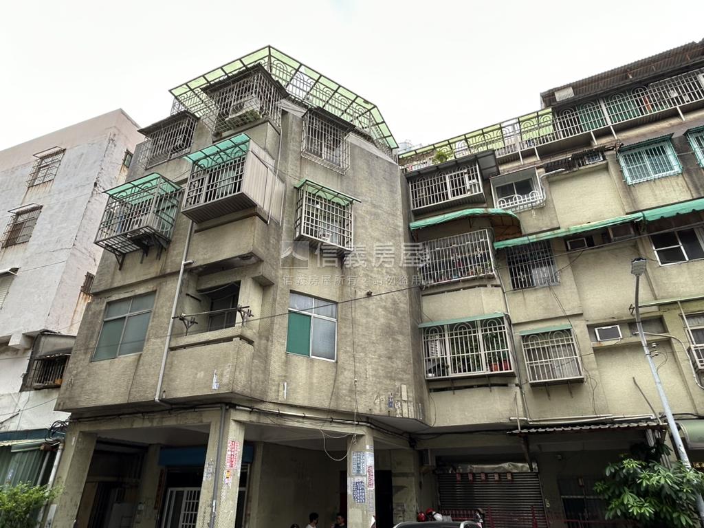 前鎮高中捷運美居房屋室內格局與周邊環境