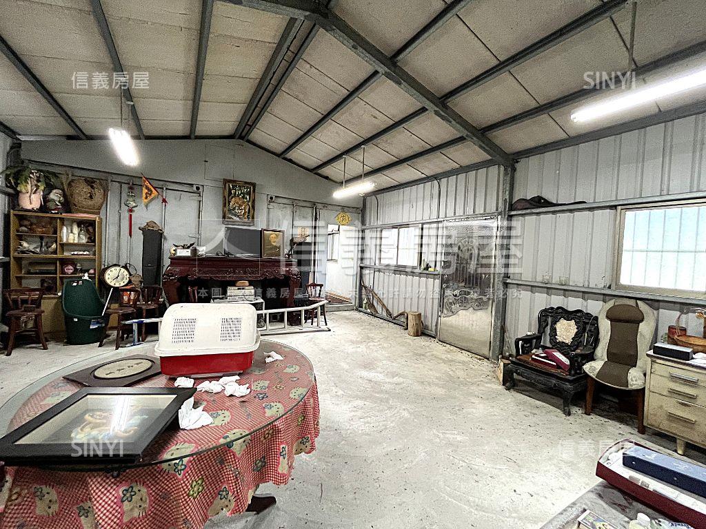 老樹聽蟬聲綠水人家繞房屋室內格局與周邊環境