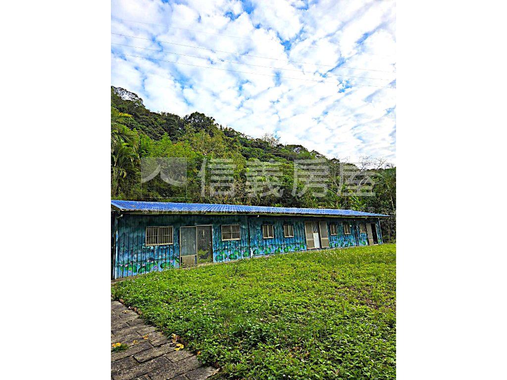 老樹聽蟬聲綠水人家繞房屋室內格局與周邊環境