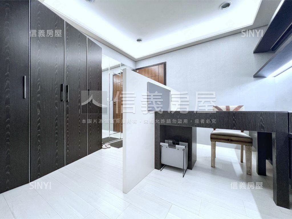 美術館質感輕屋齡美屋房屋室內格局與周邊環境