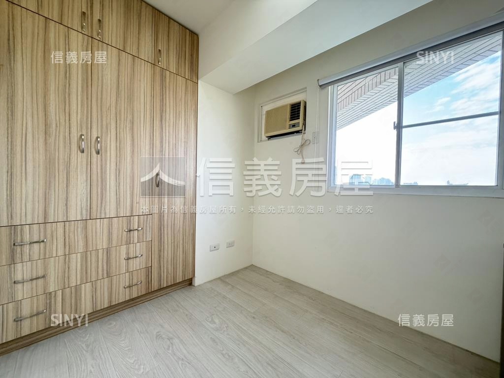 稀有公園麗景河景兩房平車房屋室內格局與周邊環境