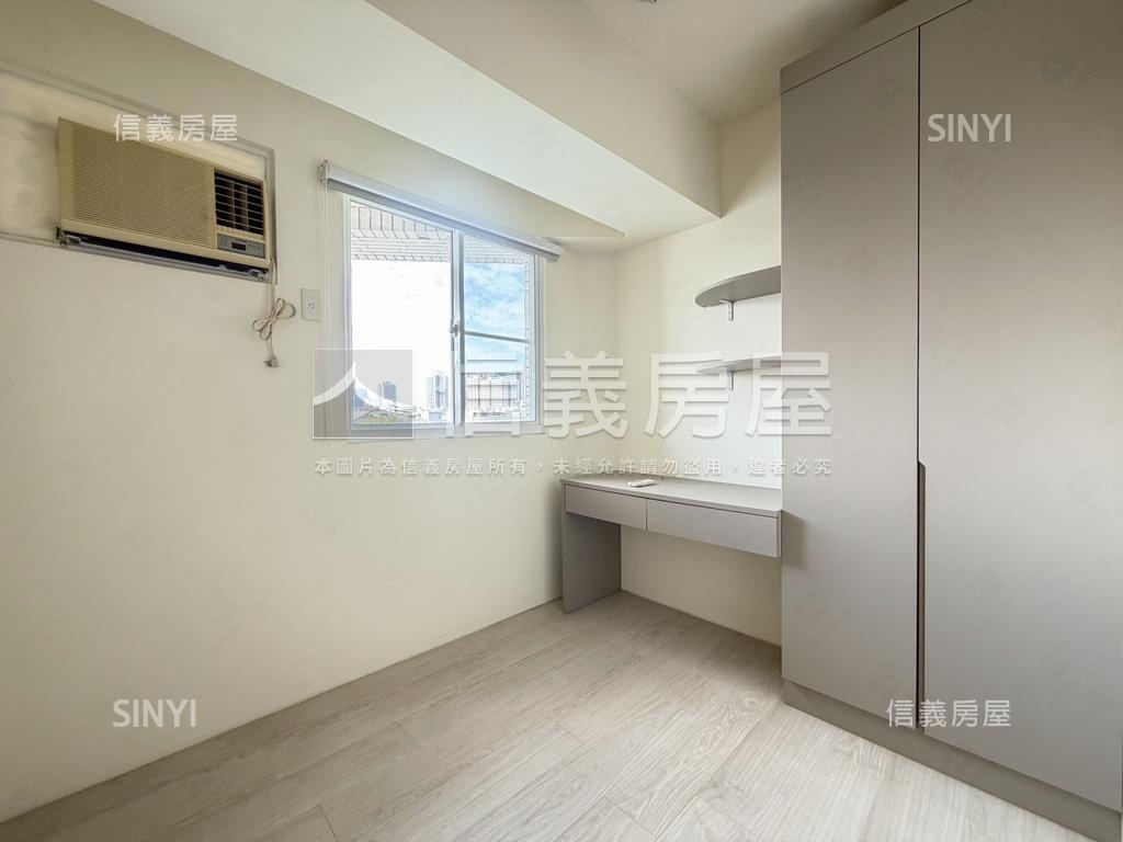 稀有公園麗景河景兩房平車房屋室內格局與周邊環境