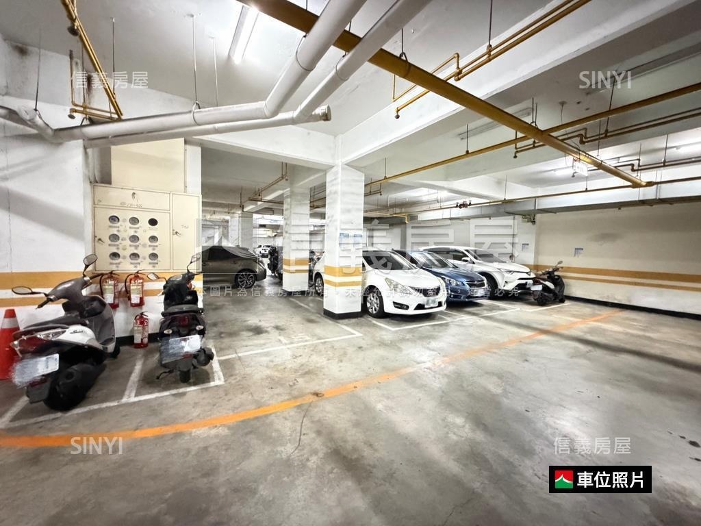 稀有公園麗景河景兩房平車房屋室內格局與周邊環境