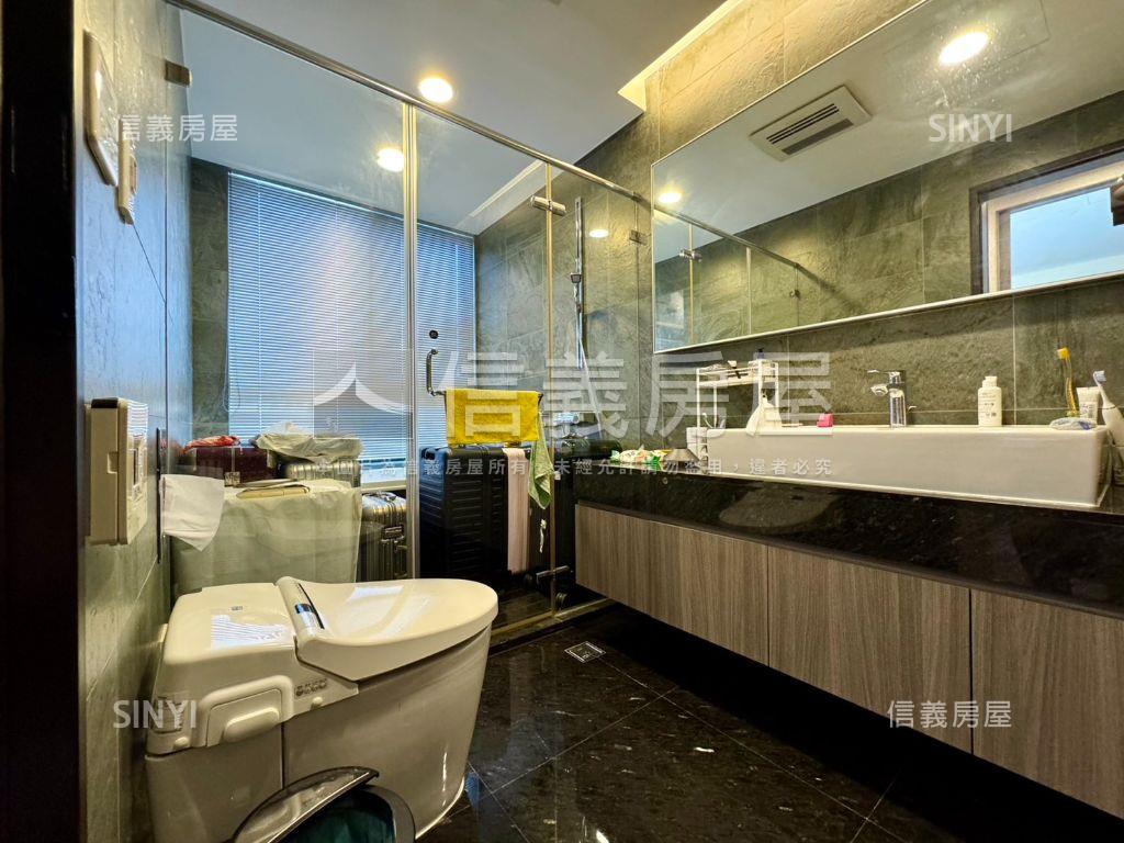 文林硯霸景三房平車房屋室內格局與周邊環境