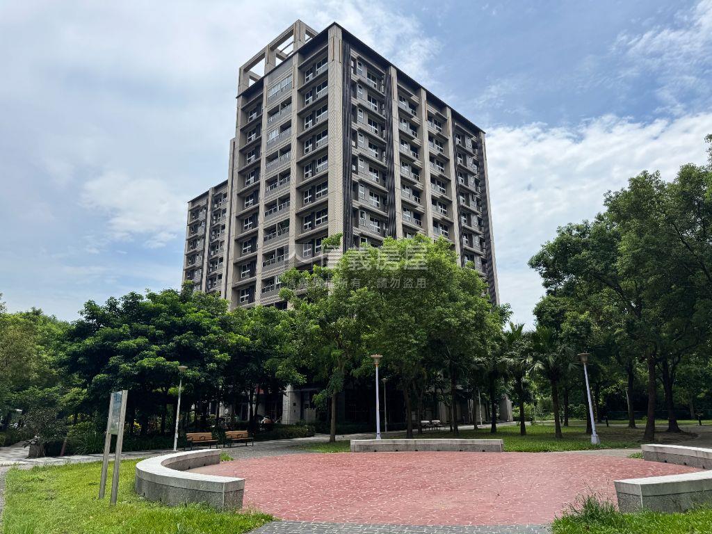 質感威尼斯三房車位房屋室內格局與周邊環境