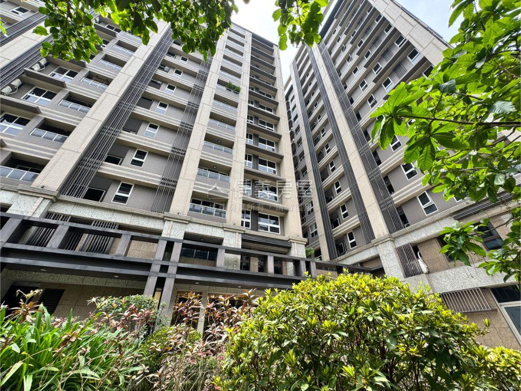 質感威尼斯三房車位房屋室內格局與周邊環境