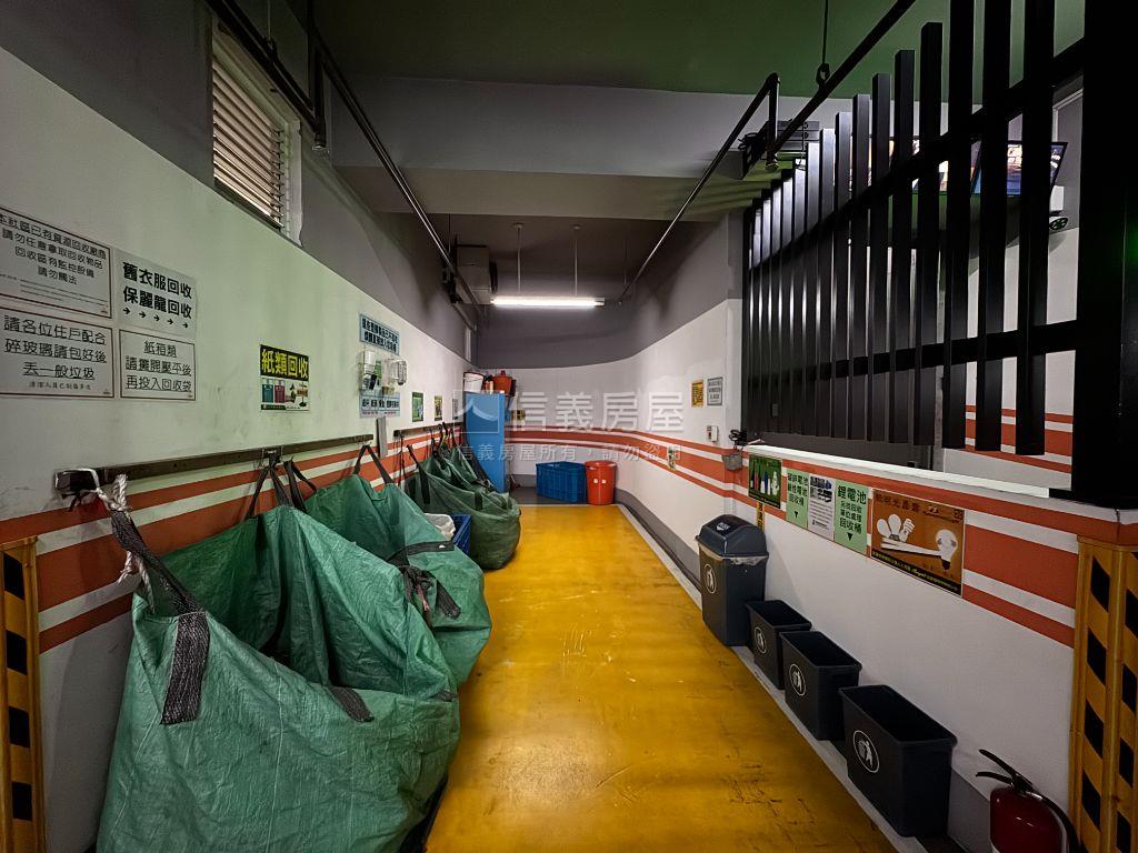 質感威尼斯三房車位房屋室內格局與周邊環境