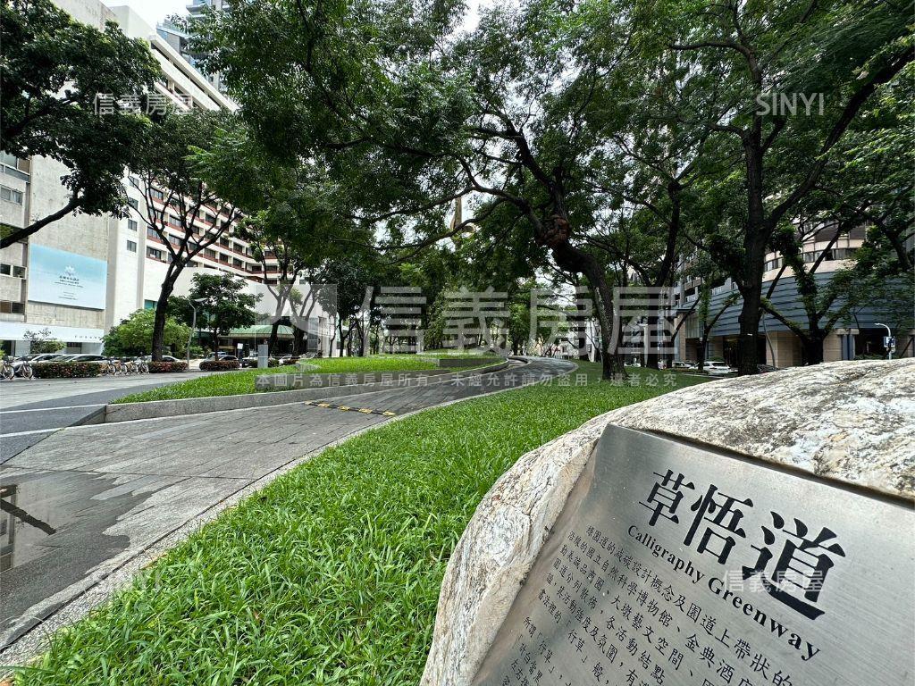 西區經典四房車位房屋室內格局與周邊環境