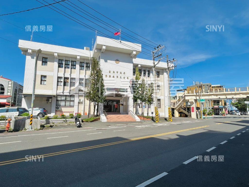 近海東國小傳統雙車墅房屋室內格局與周邊環境