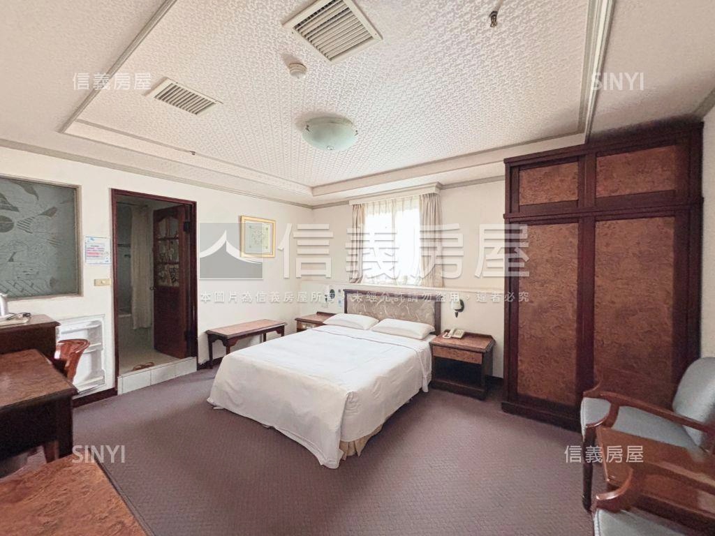 回到１１９２華都時代房屋室內格局與周邊環境