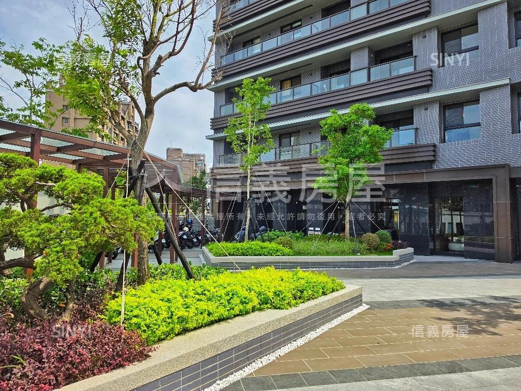 八擴德億小資三房車位房屋室內格局與周邊環境