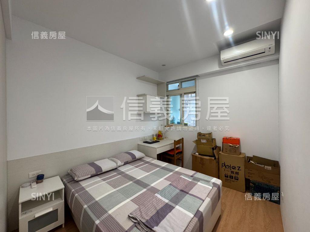 美妝山景四房華廈房屋室內格局與周邊環境