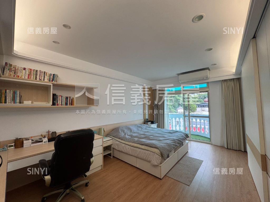 美妝山景四房華廈房屋室內格局與周邊環境