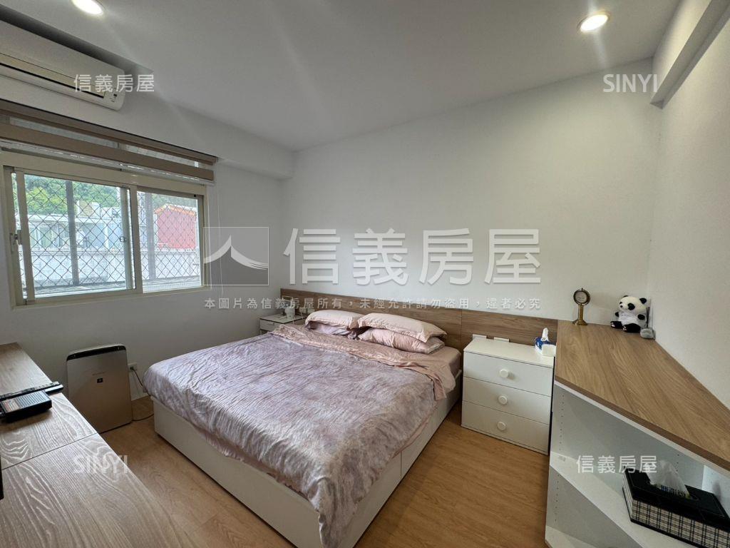 美妝山景四房華廈房屋室內格局與周邊環境