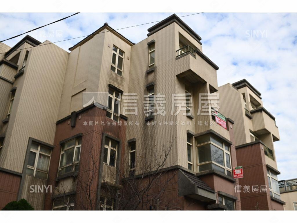 三秀雅硯校園邊間車庫透天房屋室內格局與周邊環境