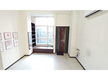 三秀雅硯校園邊間車庫透天