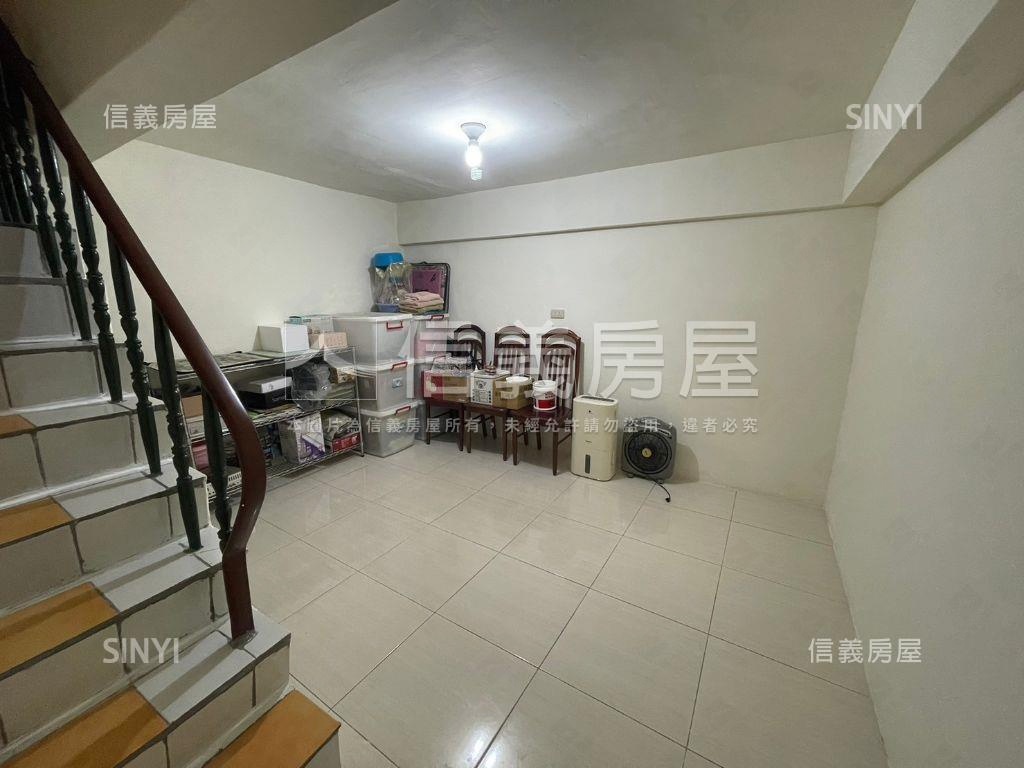 專約近中正高工便利美透天房屋室內格局與周邊環境