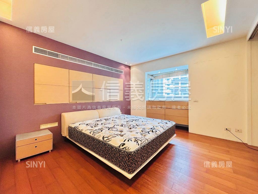 尊龍大地三房含車位房屋室內格局與周邊環境