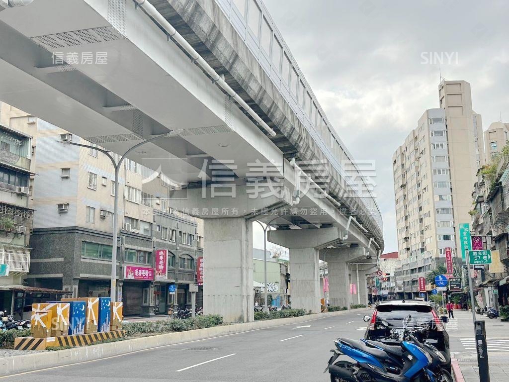 大新板特區稀有透天房屋室內格局與周邊環境