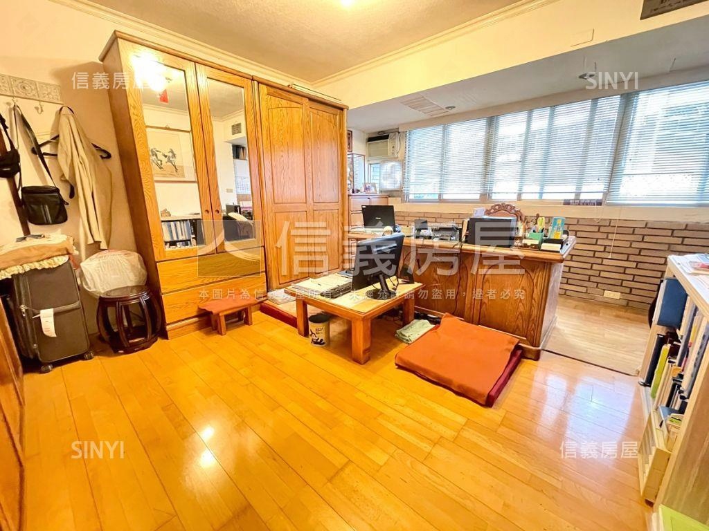 海關名廈榕園樓中樓房屋室內格局與周邊環境