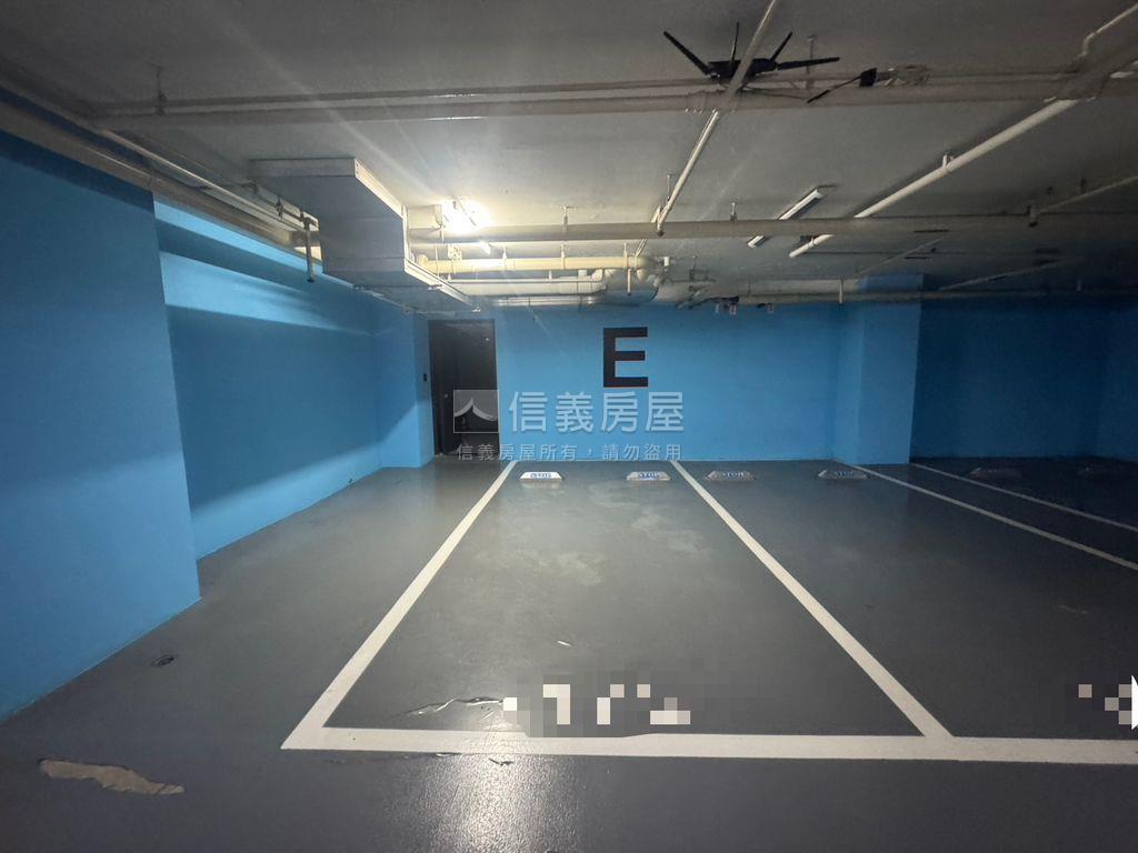 翔譽１７優質店面房屋室內格局與周邊環境