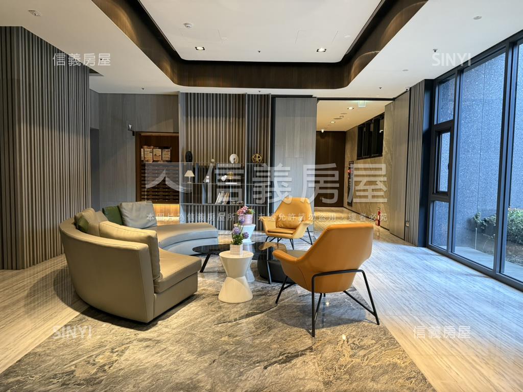 洲際Ｗ高樓層大２房平車房屋室內格局與周邊環境