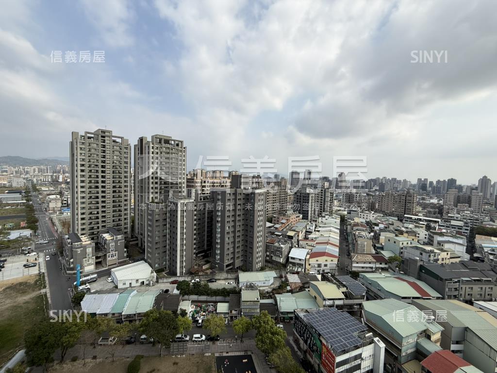 洲際Ｗ高樓層大２房平車房屋室內格局與周邊環境