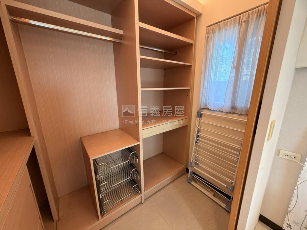 元氣瞭望山景房屋室內格局與周邊環境