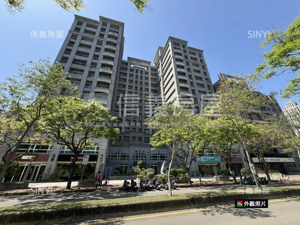 近康乃薾椰林觀景露臺四房房屋室內格局與周邊環境