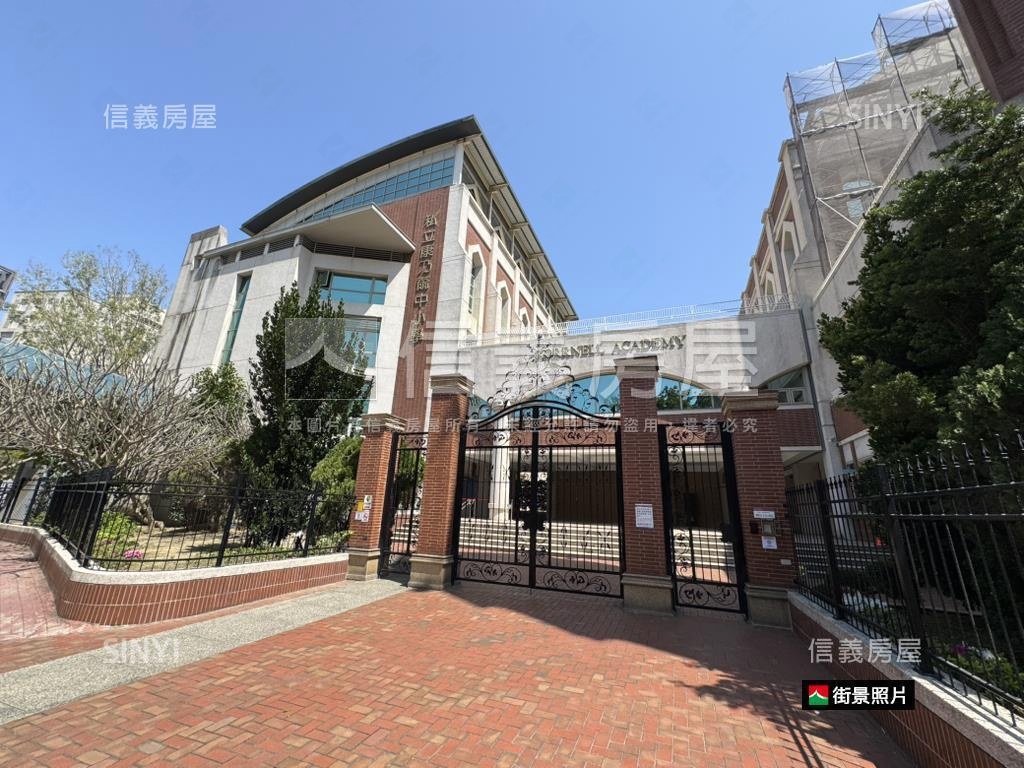 近康乃薾椰林觀景露臺四房房屋室內格局與周邊環境