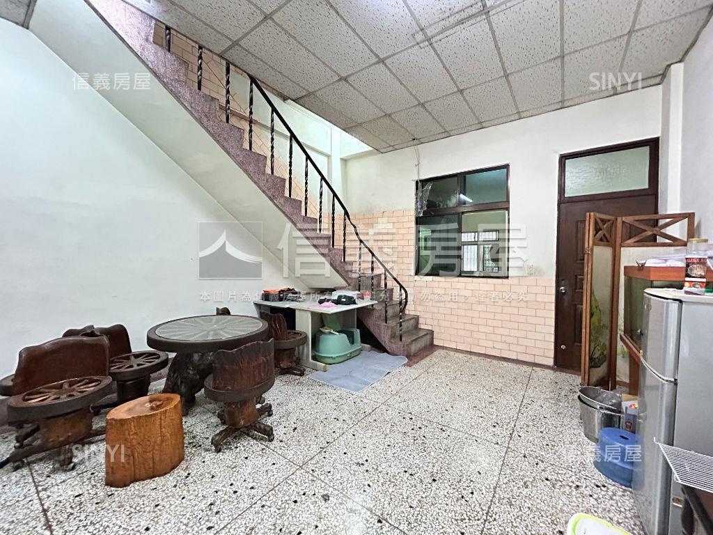 近仁愛醫院正國光路金透店房屋室內格局與周邊環境