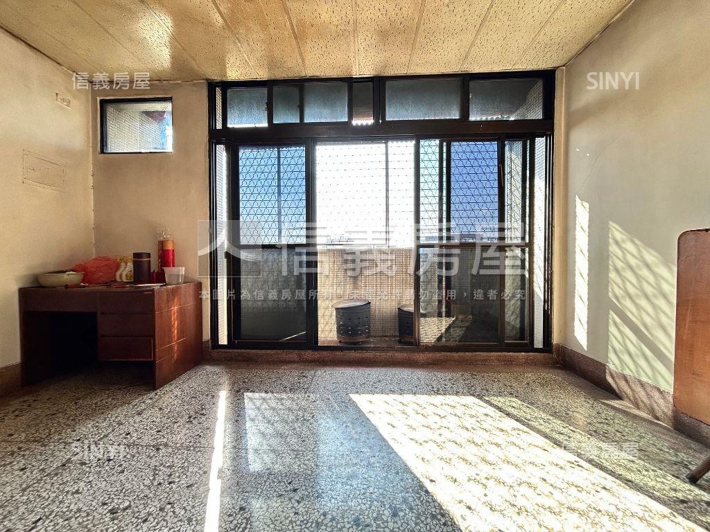 近仁愛醫院正國光路金透店房屋室內格局與周邊環境