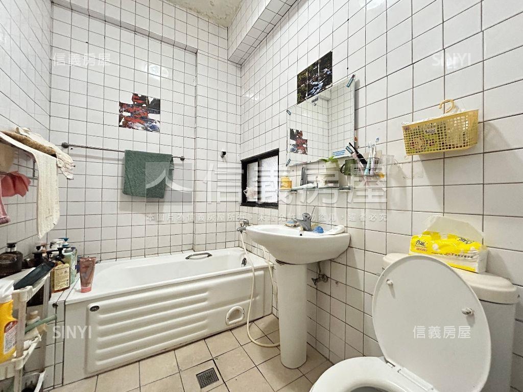 近仁愛醫院正國光路金透店房屋室內格局與周邊環境