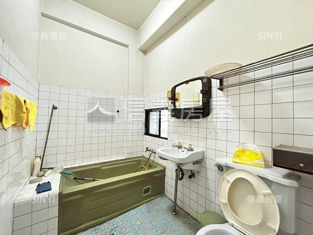 近仁愛醫院正國光路金透店房屋室內格局與周邊環境