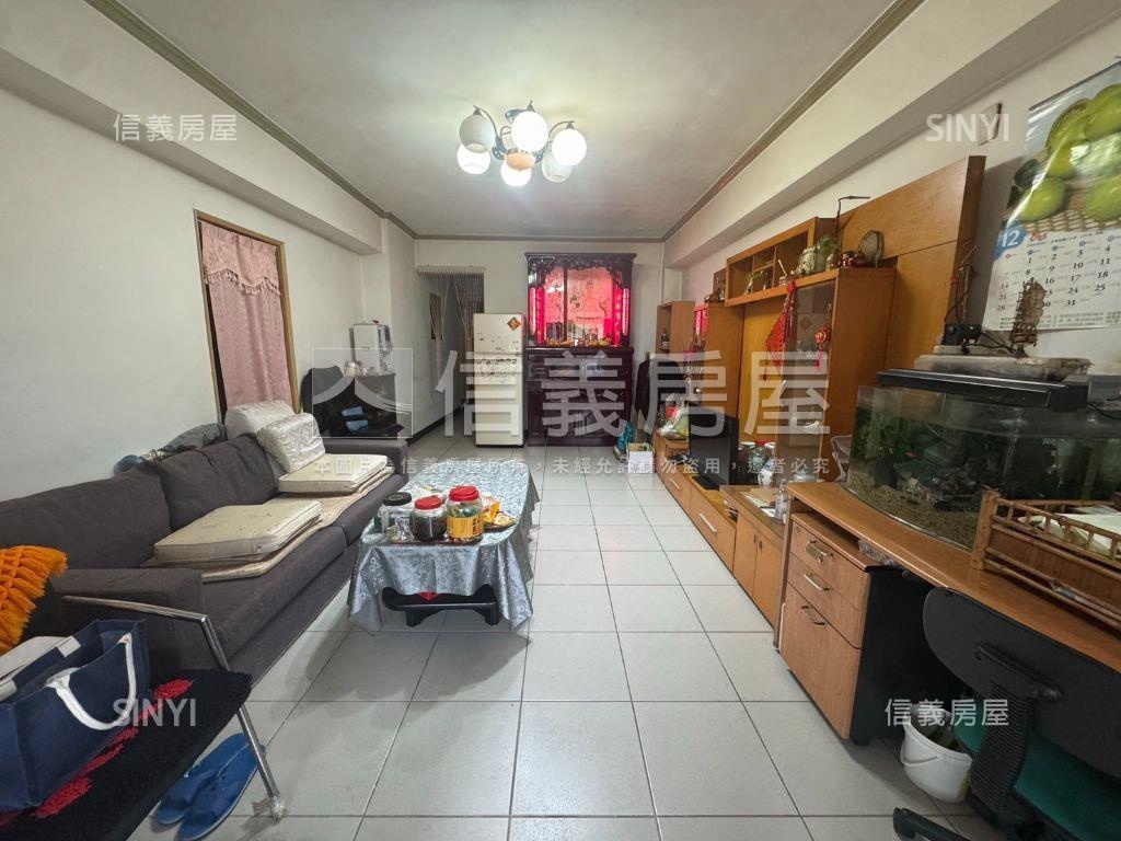 南港展覽館路寬稀有一樓房屋室內格局與周邊環境