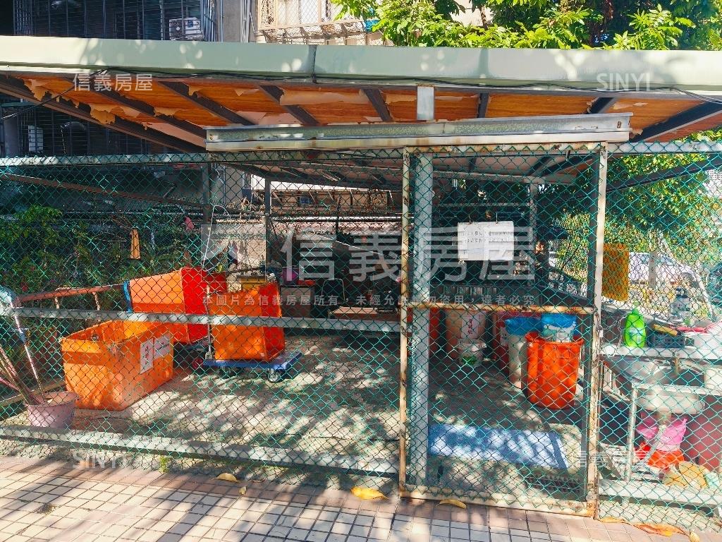 民權西路大同世界大三房房屋室內格局與周邊環境