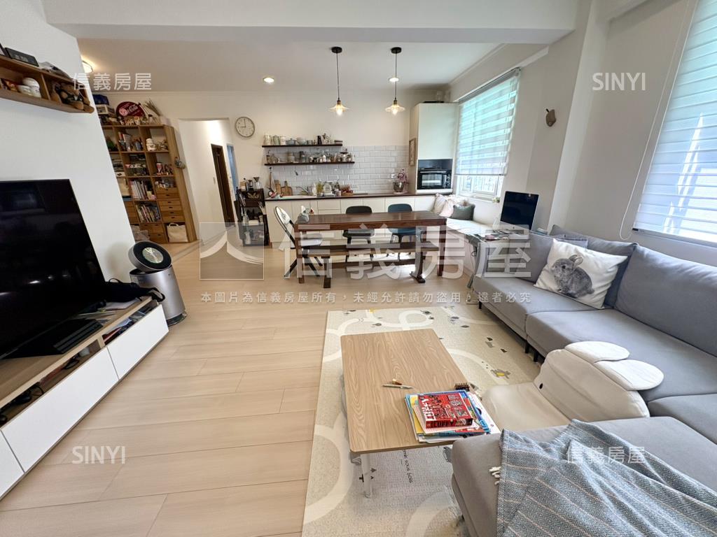 區公所華中街邊間漂亮美宅房屋室內格局與周邊環境