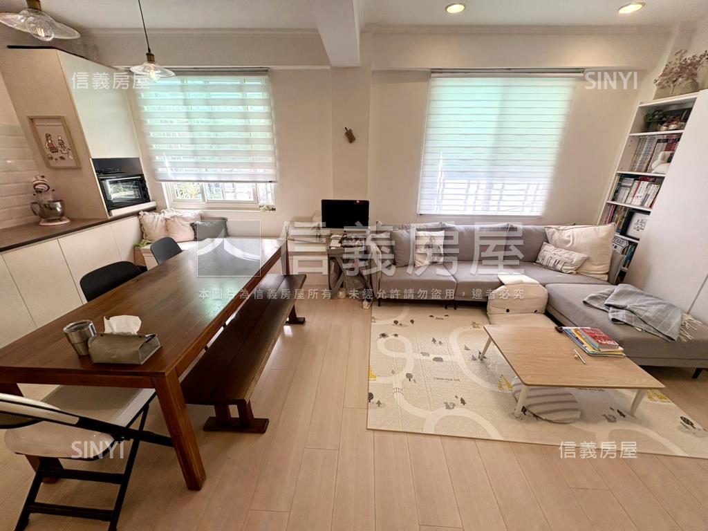 區公所華中街邊間漂亮美宅房屋室內格局與周邊環境