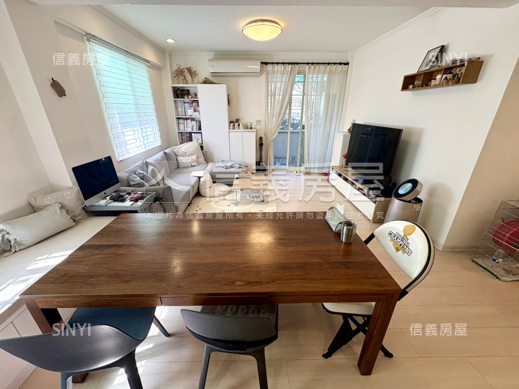 區公所華中街邊間漂亮美宅房屋室內格局與周邊環境