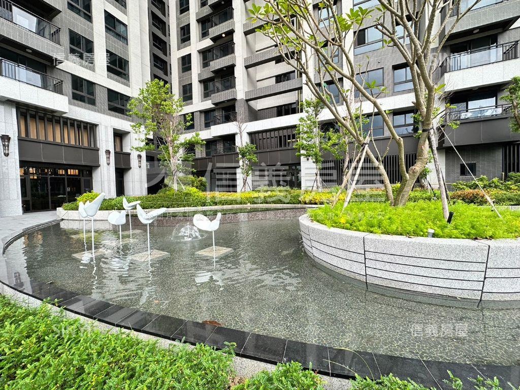 高鐵合新璞遇明亮美三房房屋室內格局與周邊環境