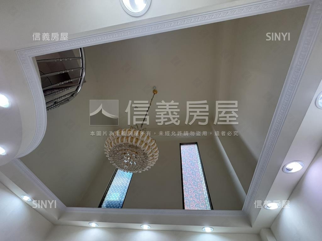 近信義國中小三房附平車房屋室內格局與周邊環境