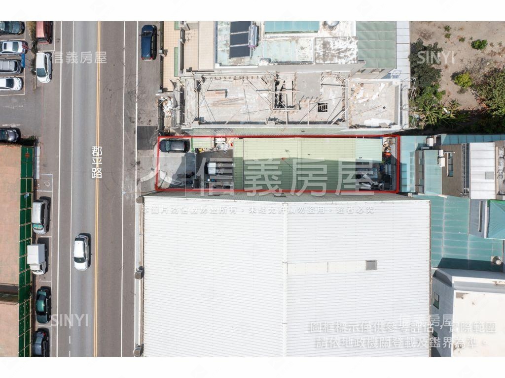 郡平路面寬約６米土地房屋室內格局與周邊環境