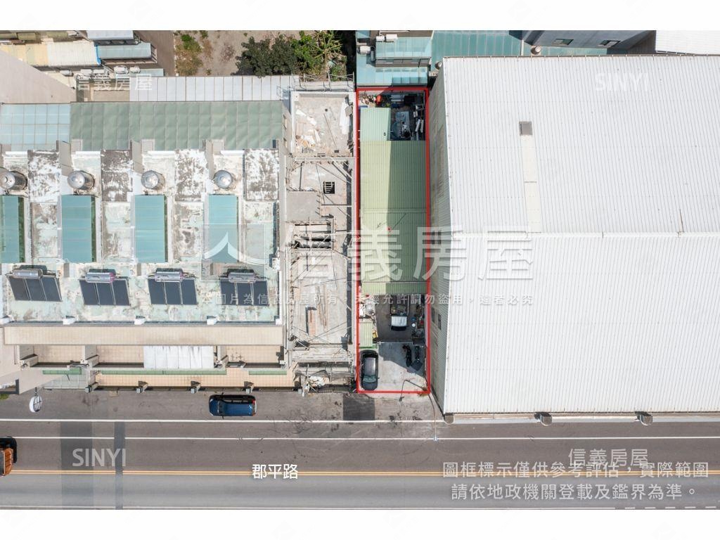 郡平路面寬約６米土地房屋室內格局與周邊環境