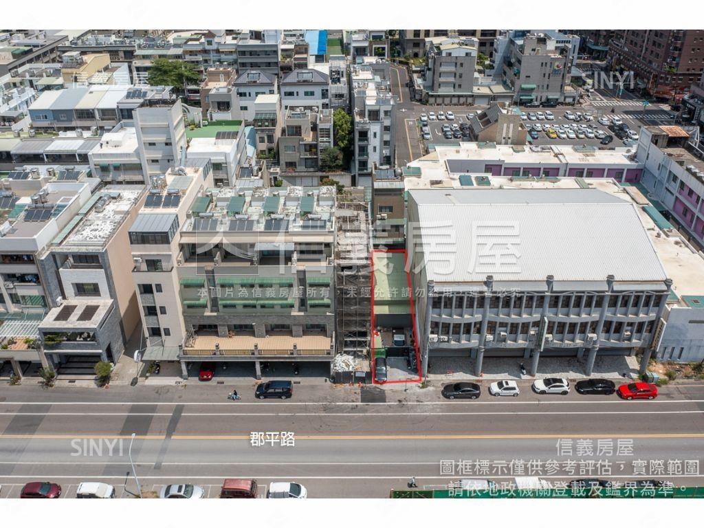 郡平路面寬約６米土地房屋室內格局與周邊環境