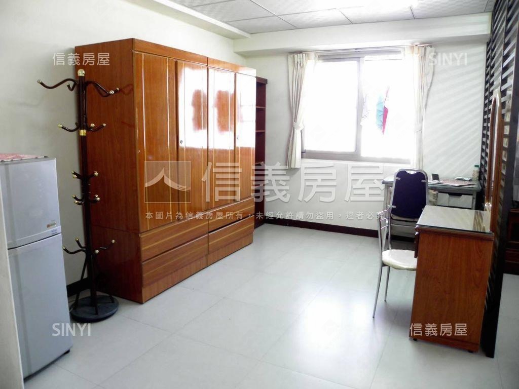 興大低總價電梯雙套房房屋室內格局與周邊環境