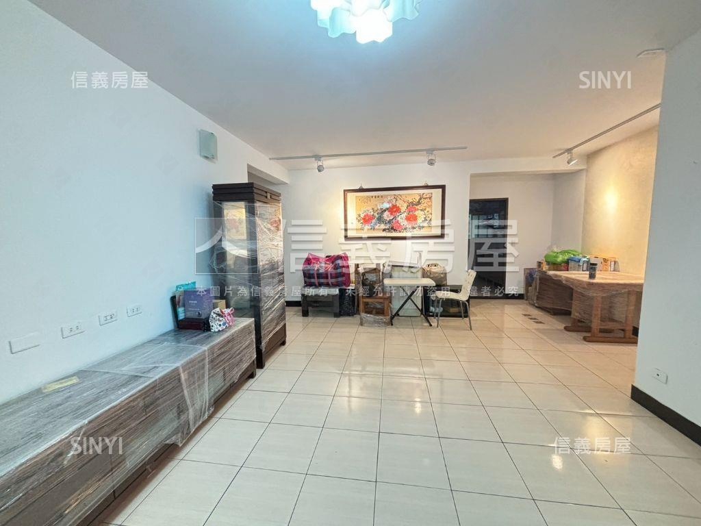 靚靚邊間加乘美宅房屋室內格局與周邊環境