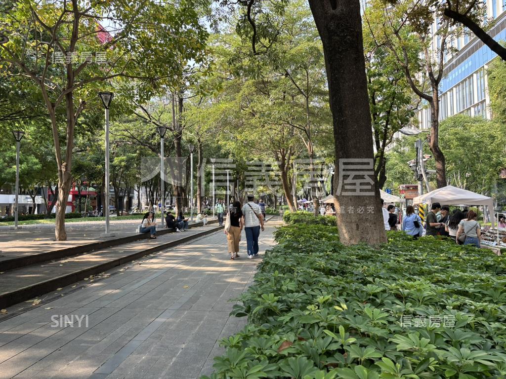 經國綠園道精美小宅房屋室內格局與周邊環境