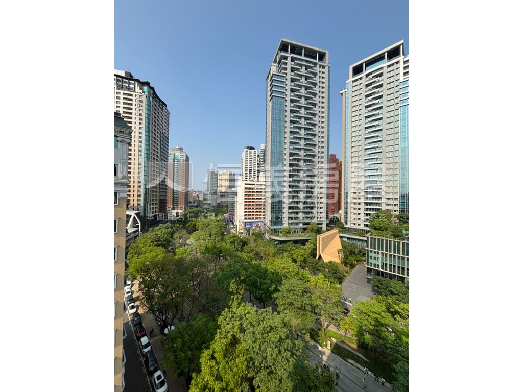 經國綠園道精美小宅房屋室內格局與周邊環境